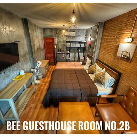 The One House Hotel Нан Екстериор снимка
