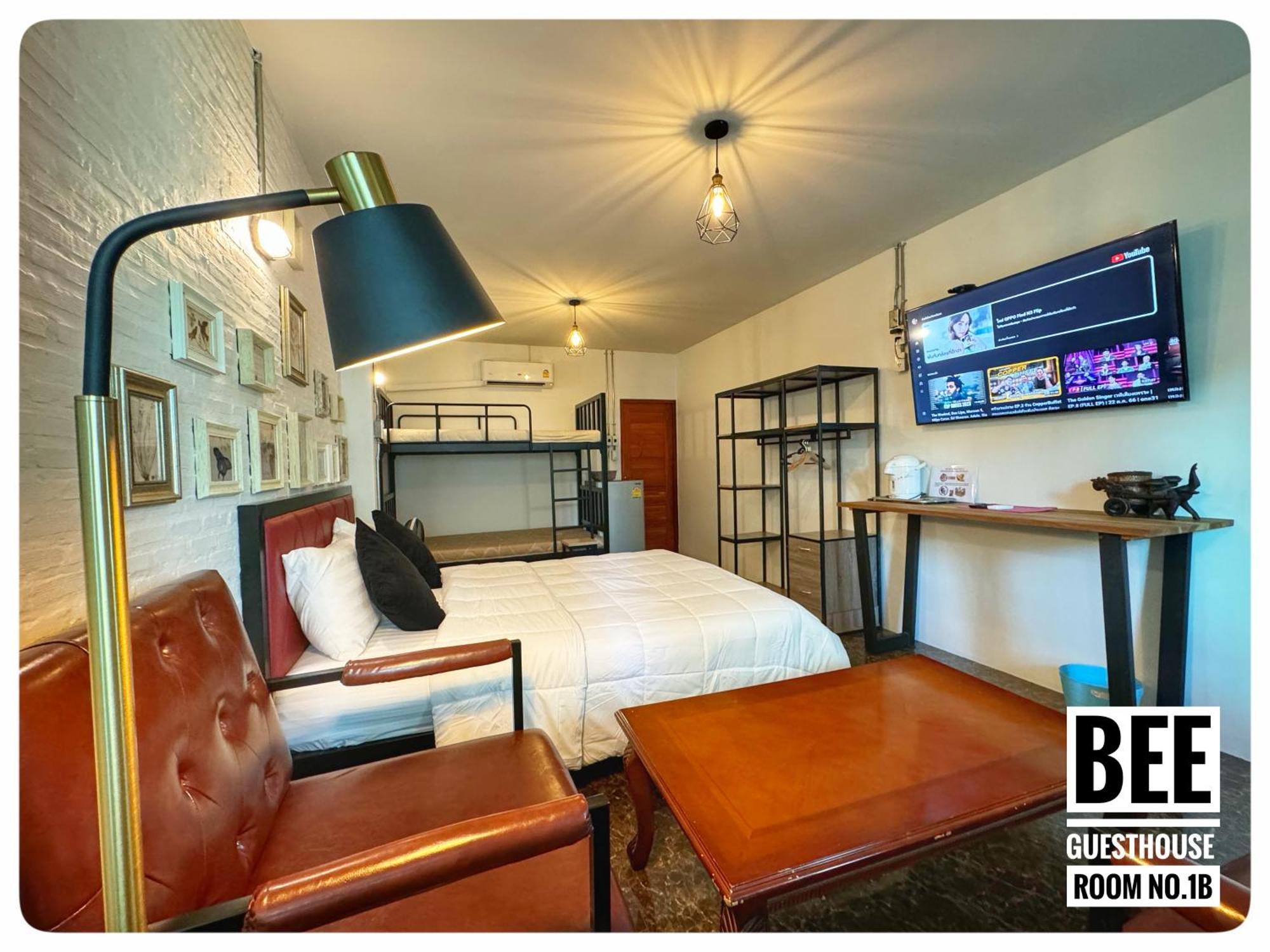 The One House Hotel Нан Екстериор снимка